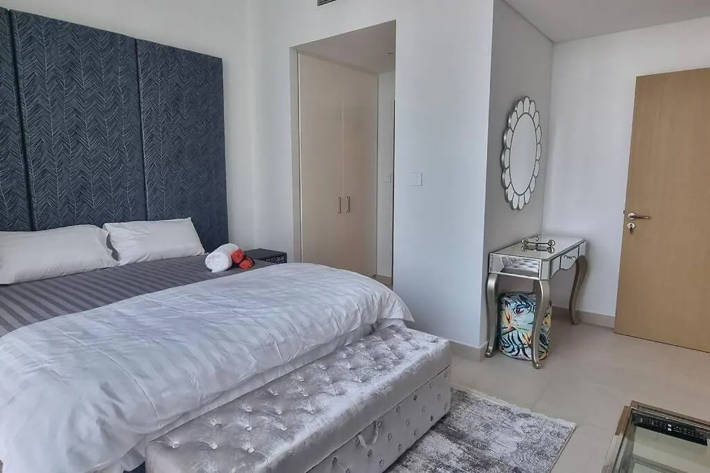 Downtown Views 1 Apartment Dubai United Arab Emirates